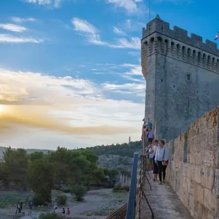 Location En Provence